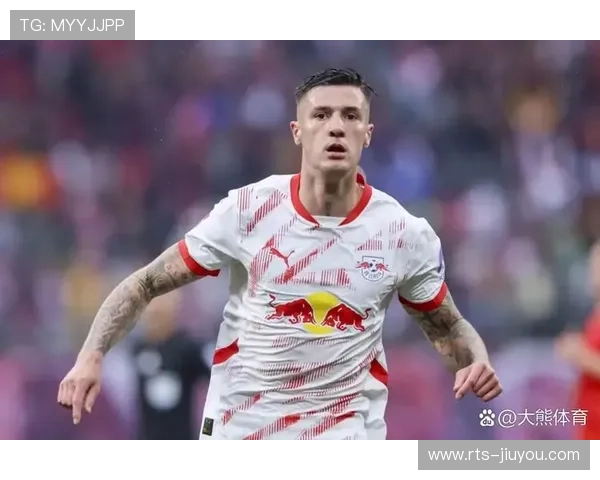 拜仁客战莱比锡首发曝光:凯恩领衔锋线,戴尔替代伤缺中卫